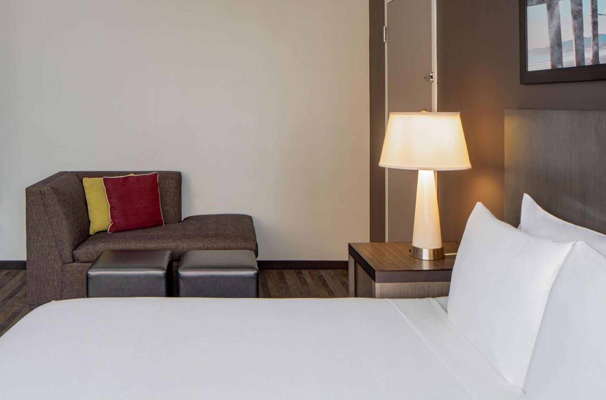 Hyatt House New Orleans Downtown Hotel Buitenkant foto